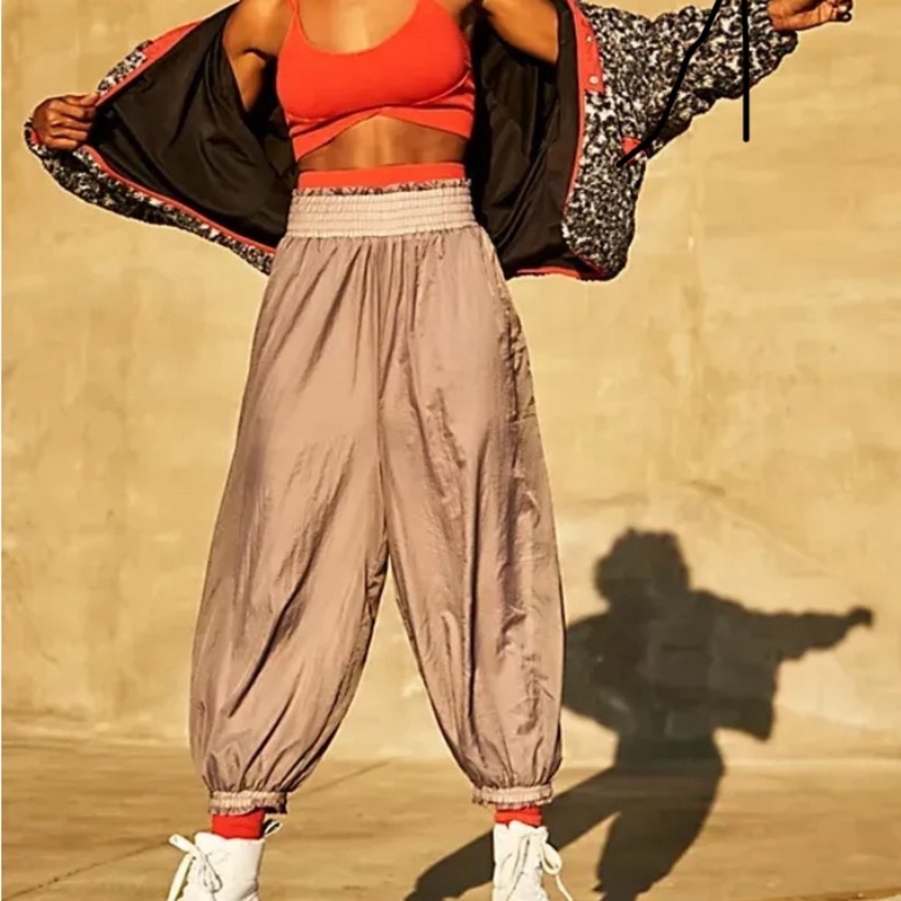 NWT FP Movement by Free People “Sashay My Way” Pants SZ L